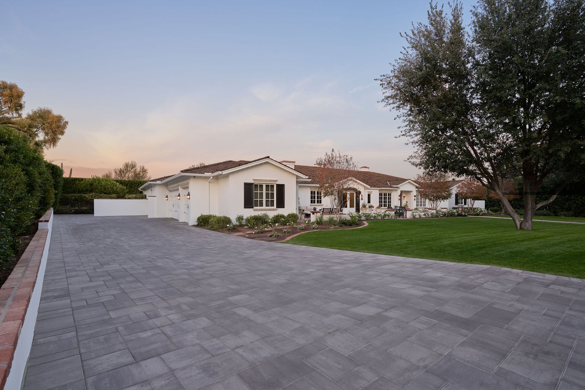 Concrete paver driveway