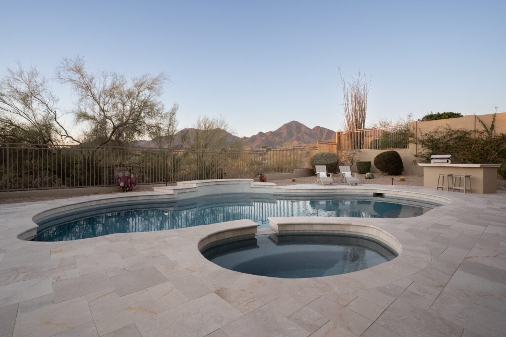 Stelse Residence — spa and pool overview